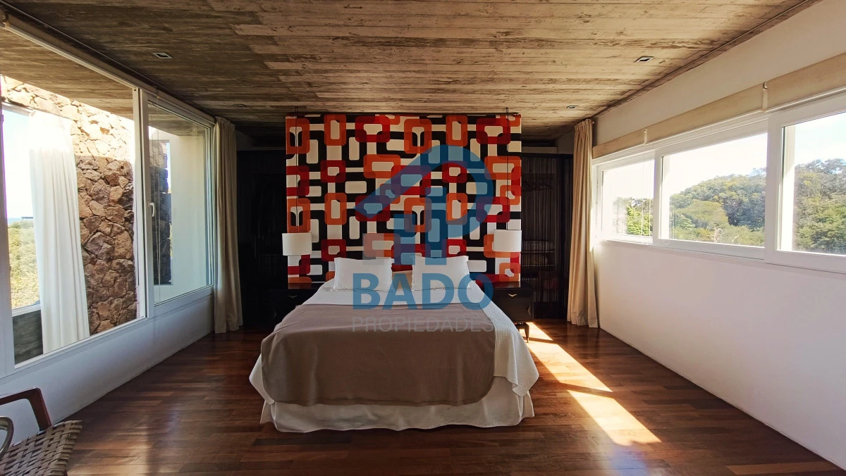 Casa ID.2 - Casa en Venta en Santa Mónica 