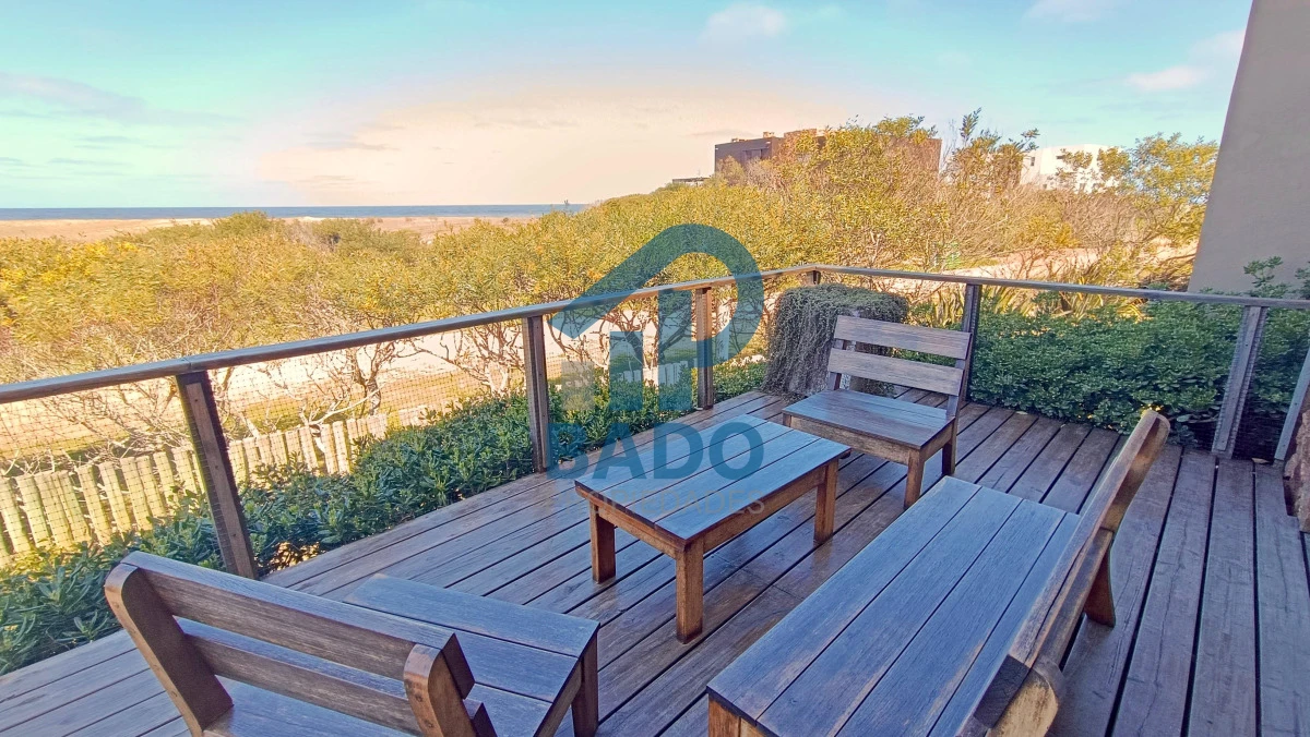 Casa ID.2 - Casa en Venta en Santa Mónica 