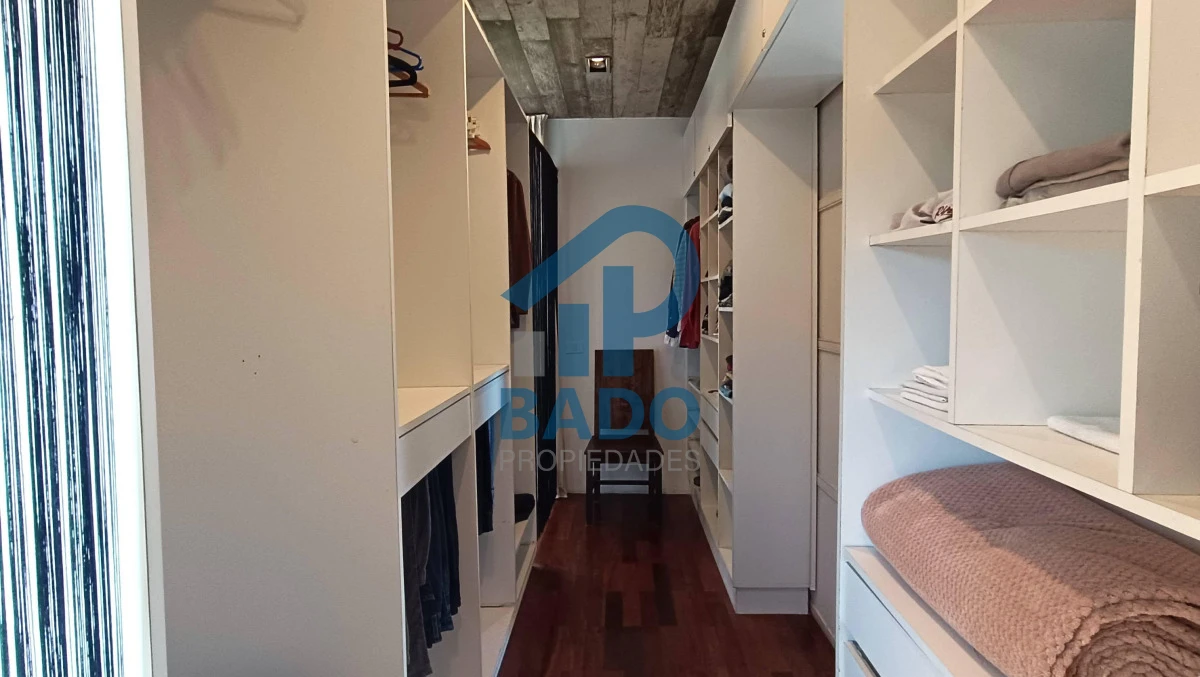 Casa ID.2 - Casa en Venta en Santa Mónica 