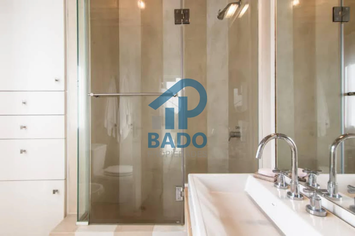 Casa ID.2 - Casa en Venta en Santa Mónica 