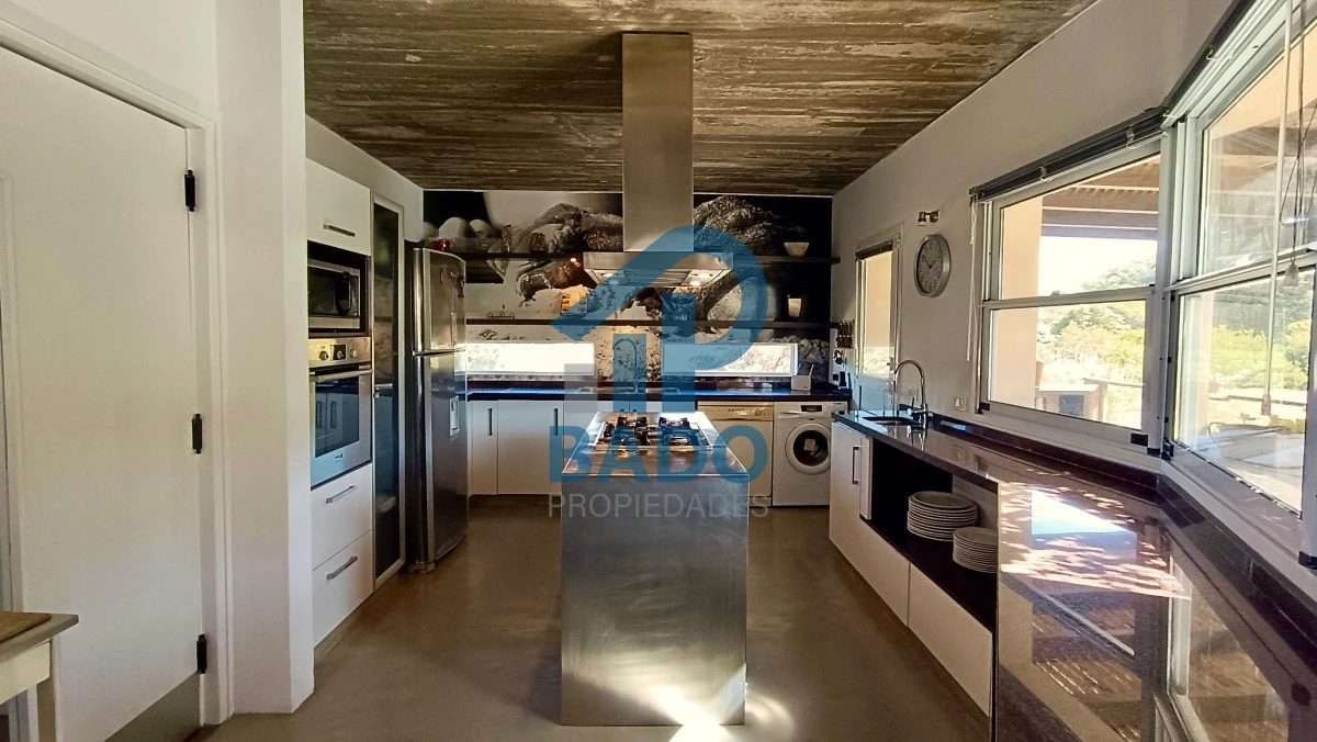 Casa ID.2 - Casa en Venta en Santa Mónica 