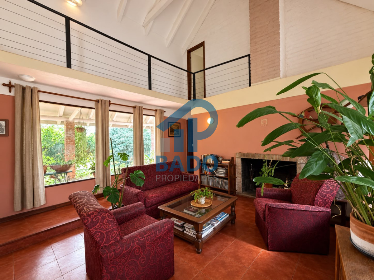 Casa ID.179 - Título: Casa en Camino a la Laguna, a pasos del mar