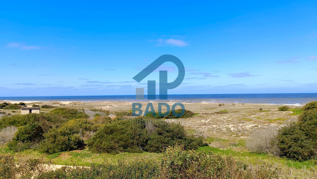 Casa ID.2 - Casa en Venta en Santa Mónica 