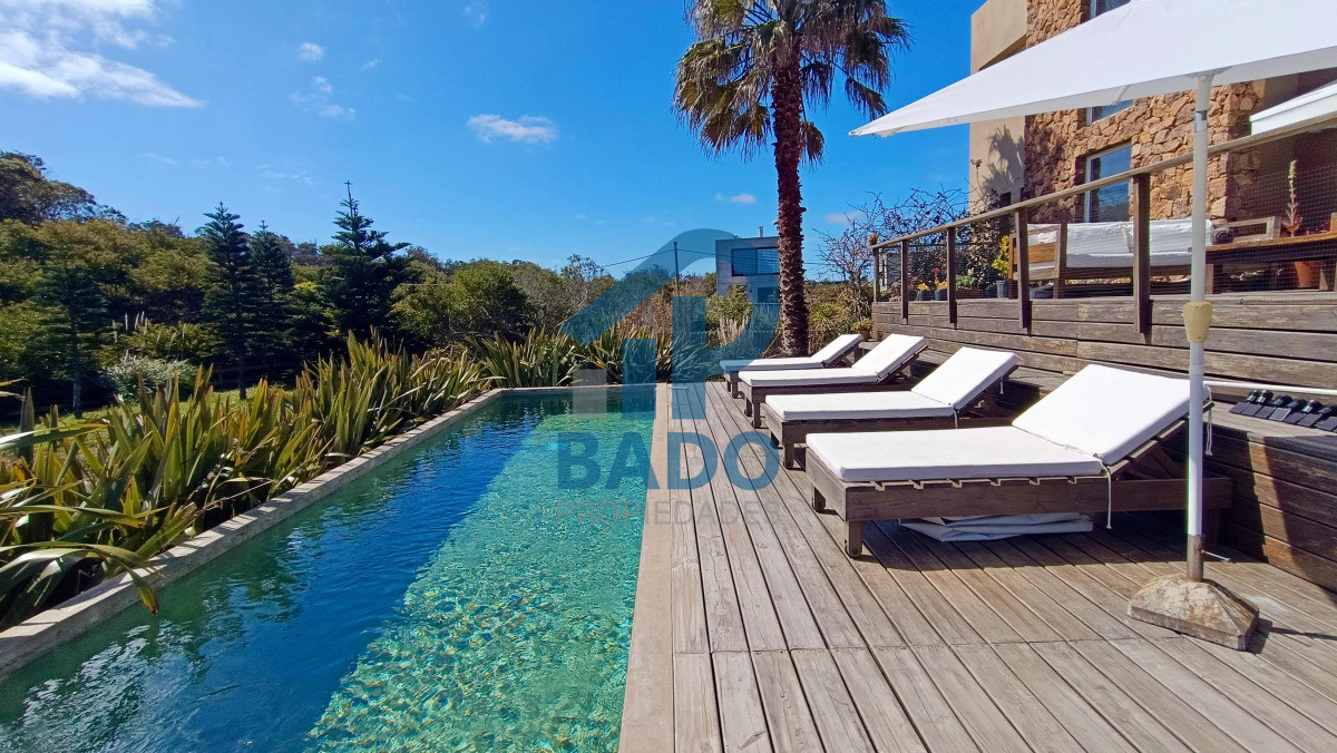 Casa ID.2 - Casa en Venta en Santa Mónica 