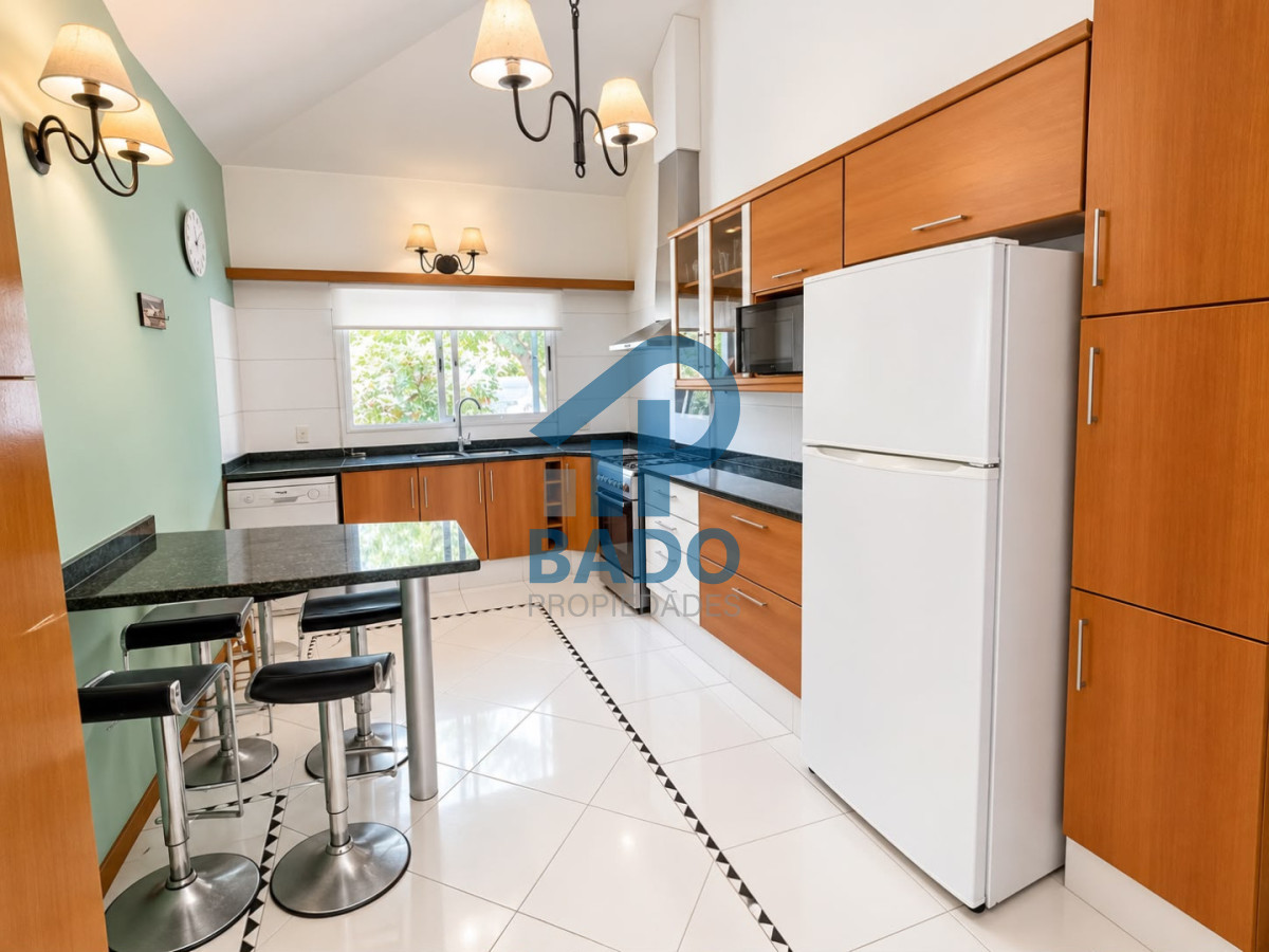 Casa ID.45 - Amplia casa en San Rafael - Punta Del Este