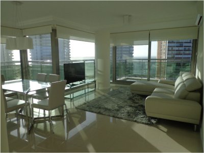 Apartamento en venta en Punta del Este , Torre Premium