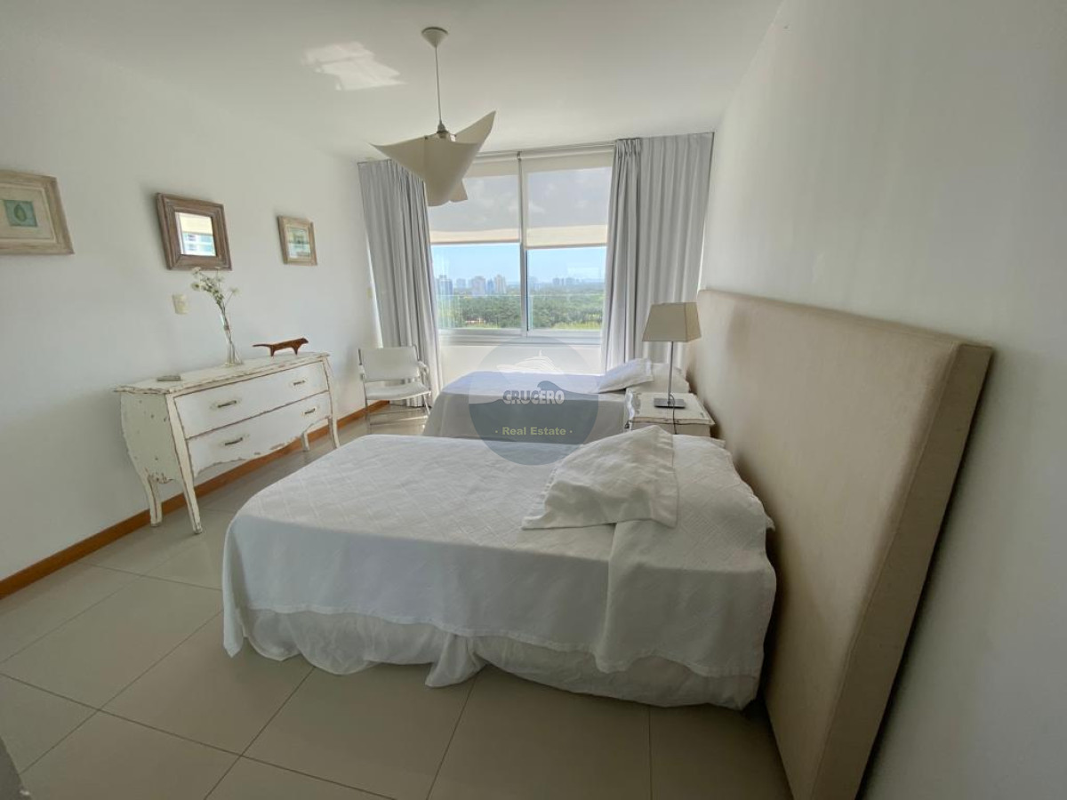 Apartamento ID.6223 - VENTA Y ALQUILER DEPARTAMENTO EN BRAVA 3 DORMITORIOS MÁS DEPENDENCIA