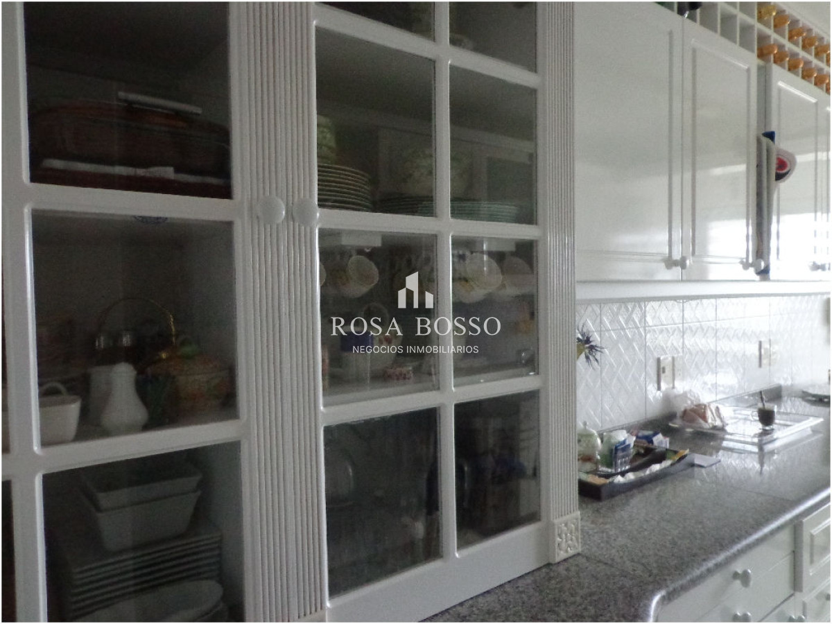 Apartamento ID.9443 - Alta gama en playa mansa 