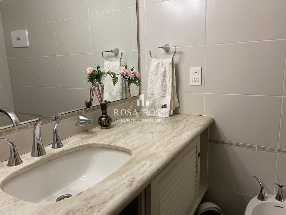 Apartamento ID.9469 - Apartamento Venta 3 dormitorios Mansa Punta del Este