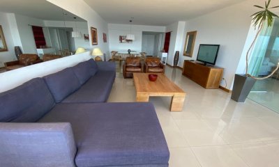 Apartamento en venta en Tiburon III, Punta del Este.
