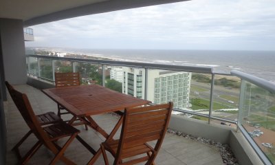 Apartamento en venta de 3 dormitorios en Look Brava Tower, Punta del Este.