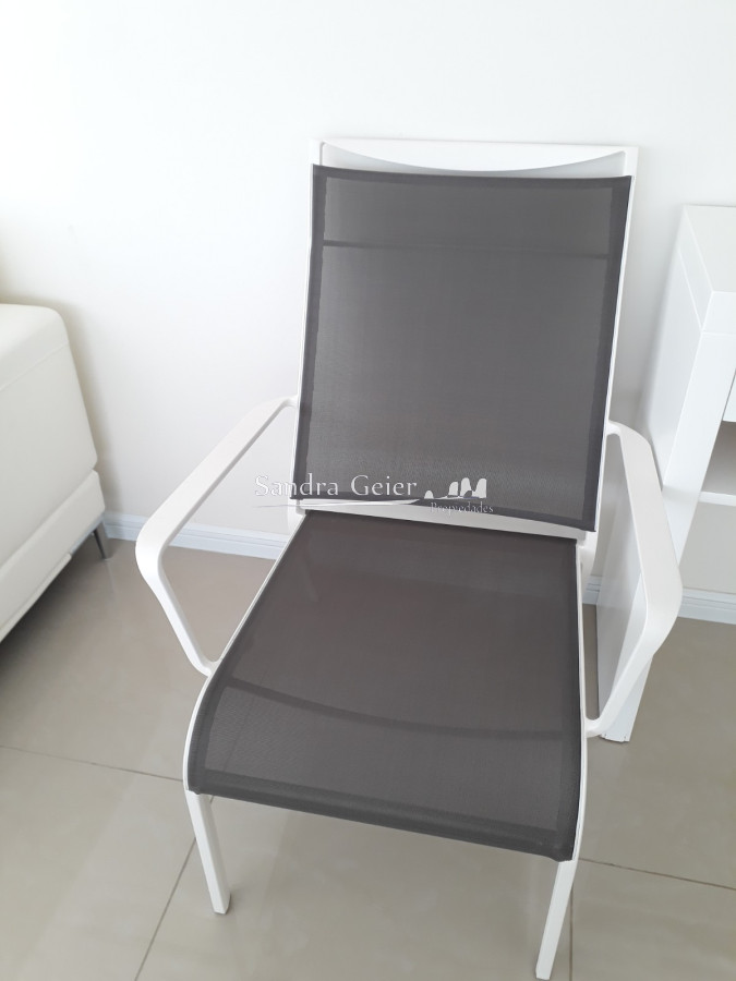 Apartamento ID.3305 - Apartamento en Venta de 2 dormitorios en Punta del este , Playa Brava , Torre Imperiale 