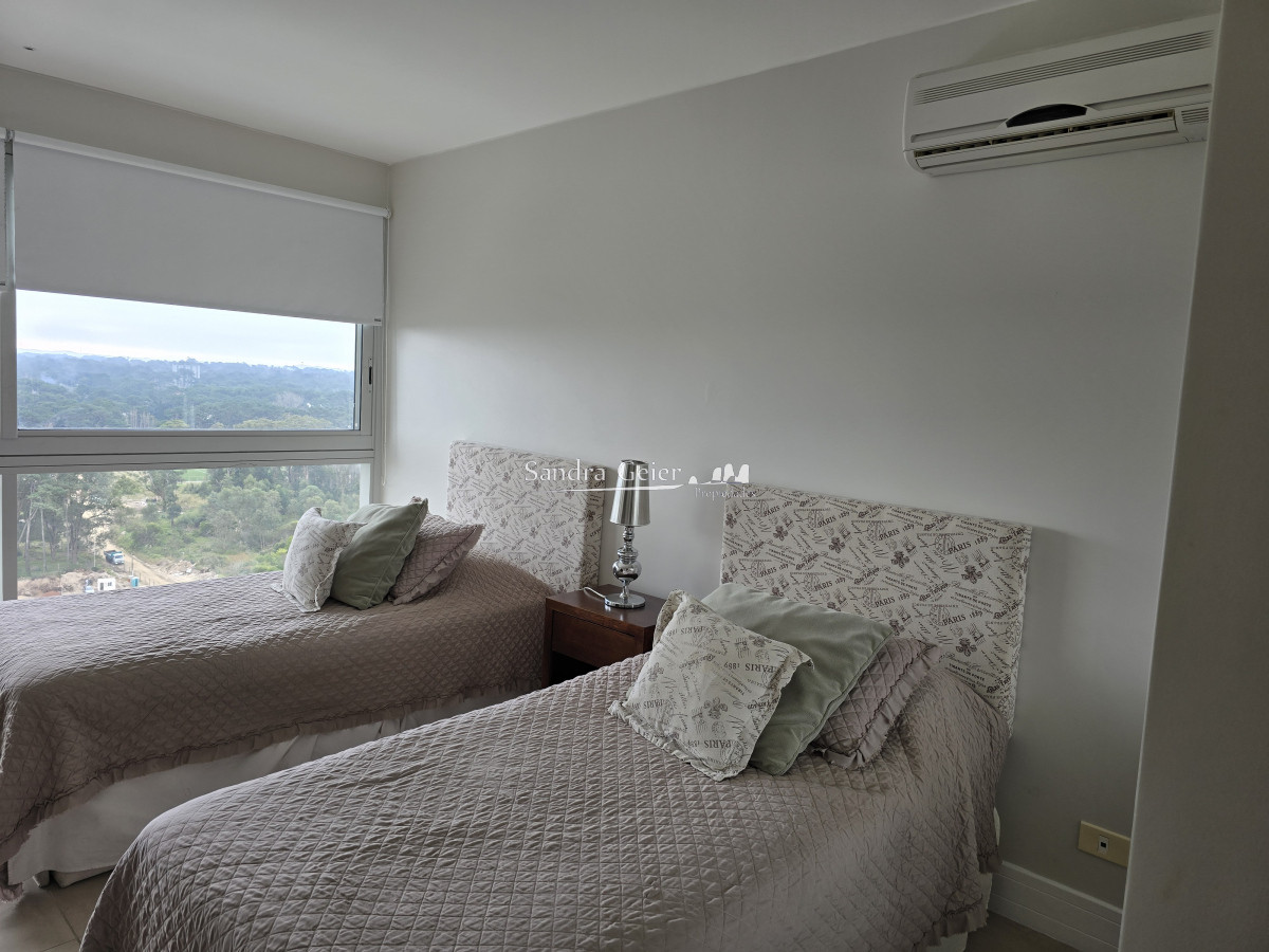 Apartamento ID.1892 - Premiun sobre playa brava.