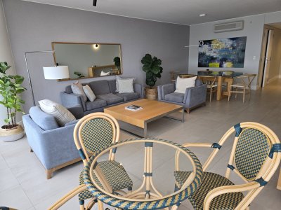 Apartamento ID.1892 - Premiun sobre playa brava.