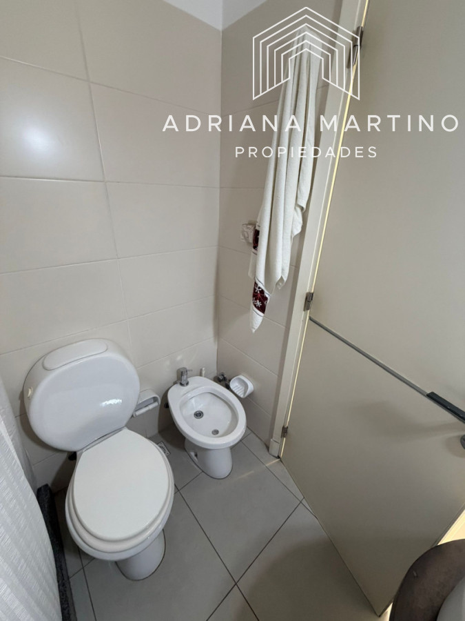 Apartamento ID.71866 - Apartamento de 1 dormitorio en Venta en Punta del este , Península , Bajos gastos a pasos del mar 