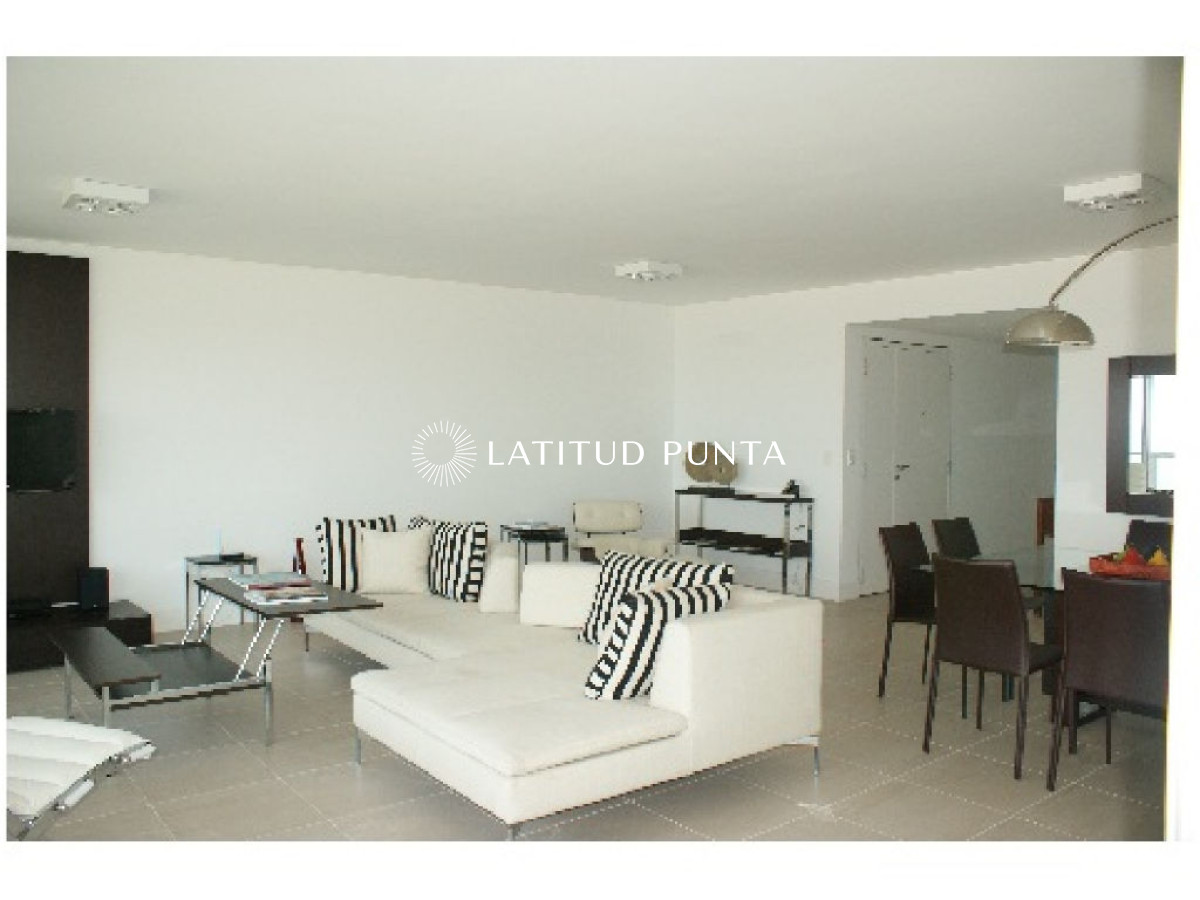 Brava - GoPunta - Portal Inmobiliario de Punta del Este - Maldonado