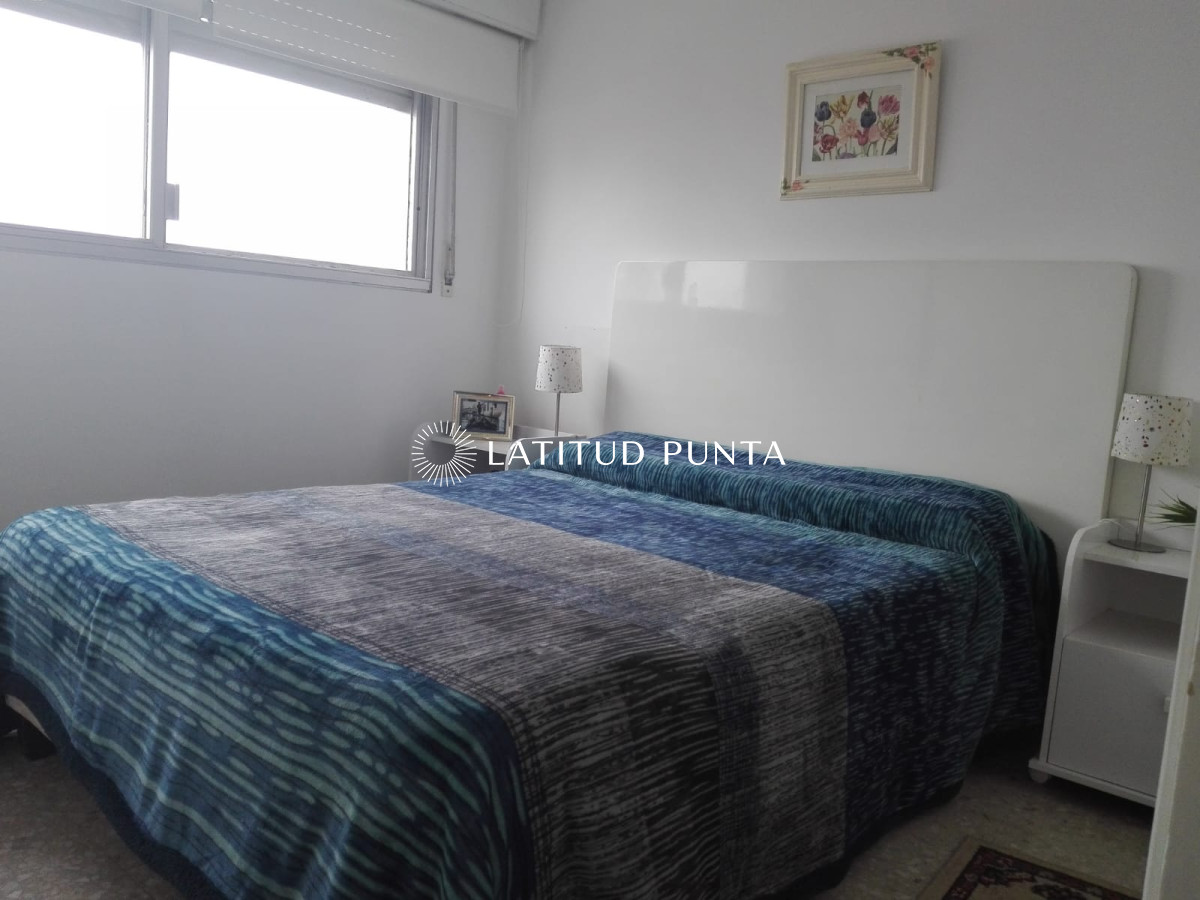 Apartamento ID.599 - Piso alto con vista al puerto