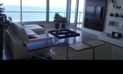 Oportunidad en Le Parc, piso alto, 2 suites más dependencia