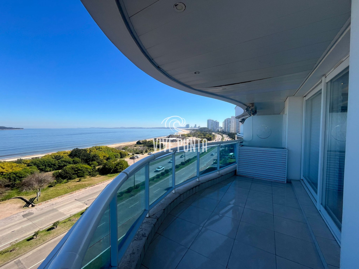 Apartamento ID.587 - Millenium esquinero 