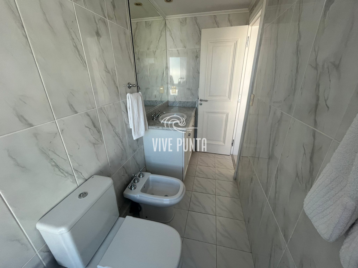 Apartamento ID.587 - Millenium esquinero 