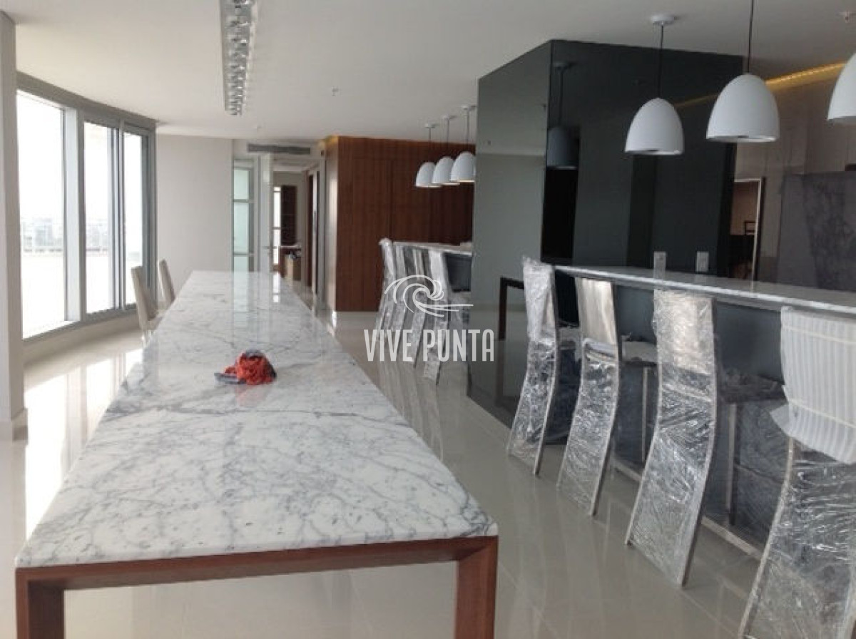 Apartamento ID.353 - Mansa a pasos del Mar !