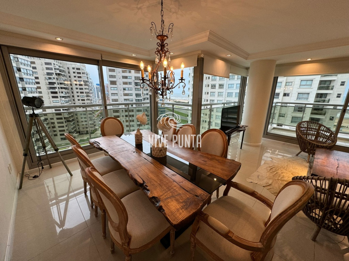 Apartamento ID.743 - Espectacular apartamento en torre de lujo