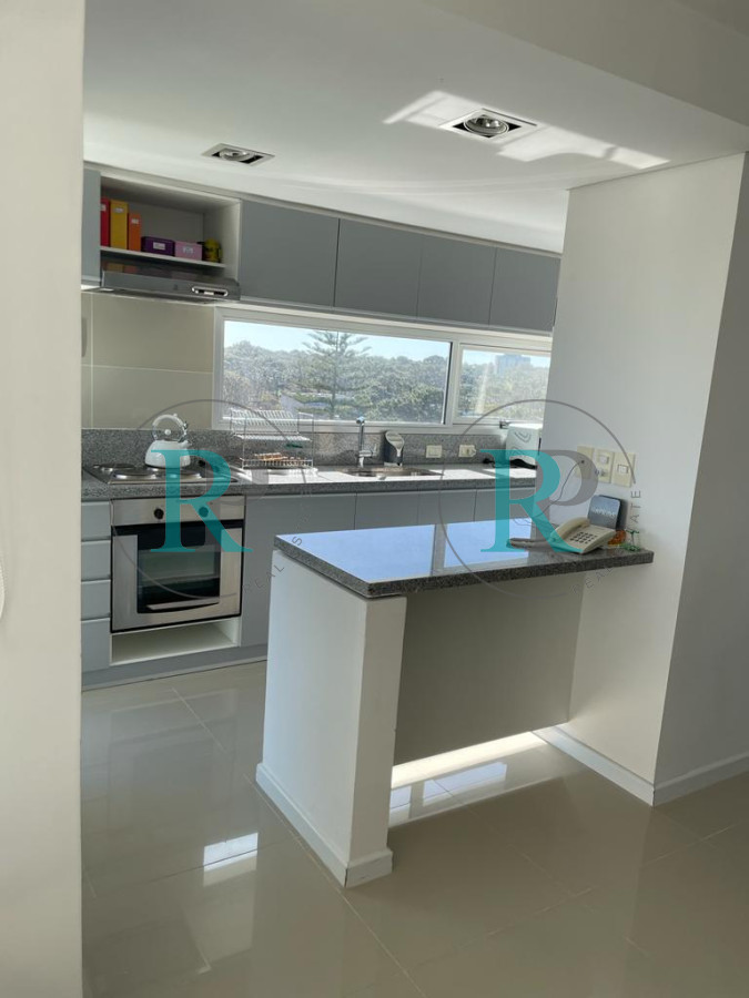 Apartamento ID.1423 - ALQUILER ANUAL 