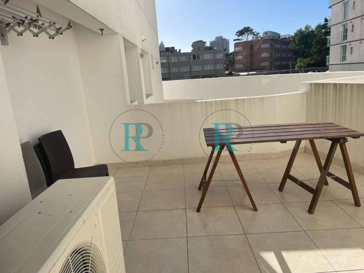 Apartamento ID.2120 - EXCELENTE UBICACION!