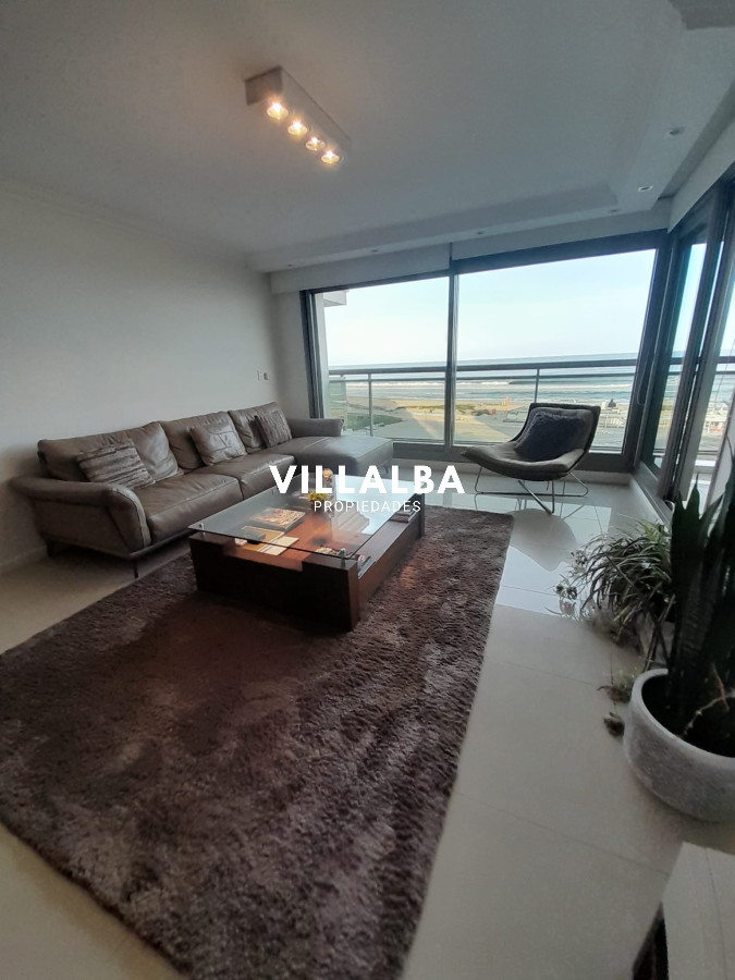 Apartamento ID.3974 - Apartamento en venta de 3 dormitorios en Punta del este , Torre Imperiale , Playa Mansa 