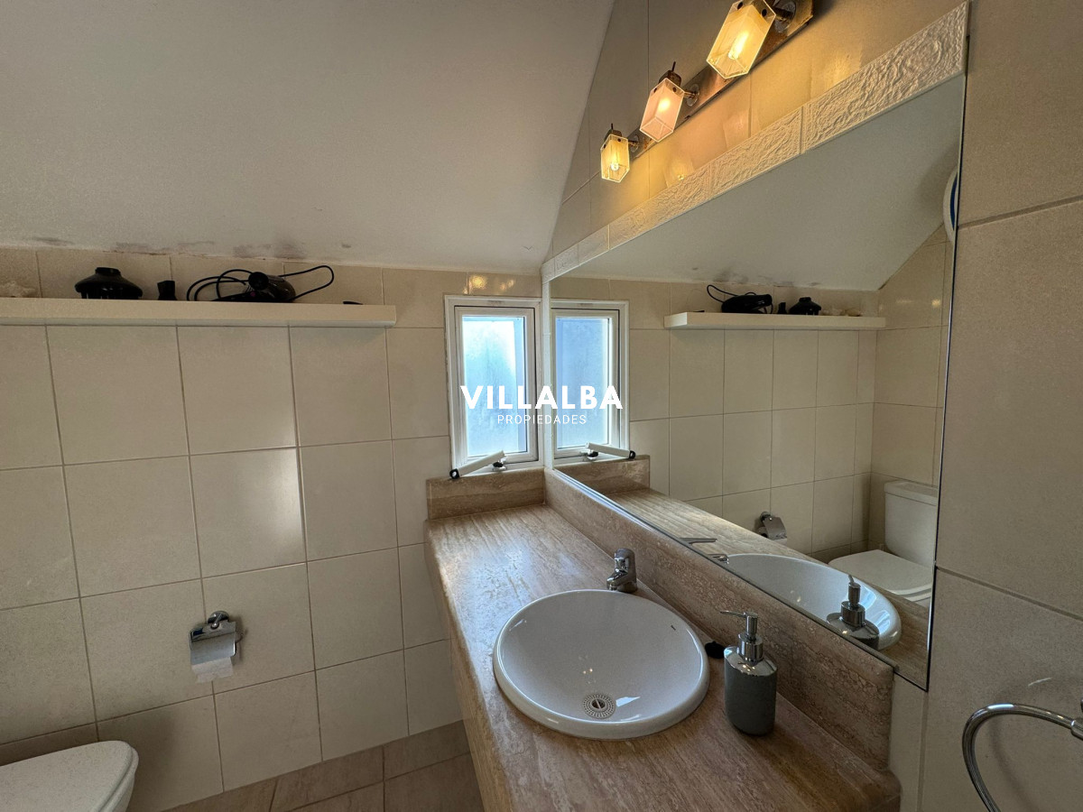 Apartamento ID.3440 - Peninsula a metros del puerto con excelente vista