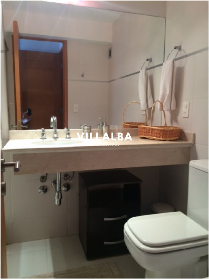 Apartamento ID.4116 - Apartamento en venta de 2 dormitorios en Punta del este , Torre Season , Playa Mansa 