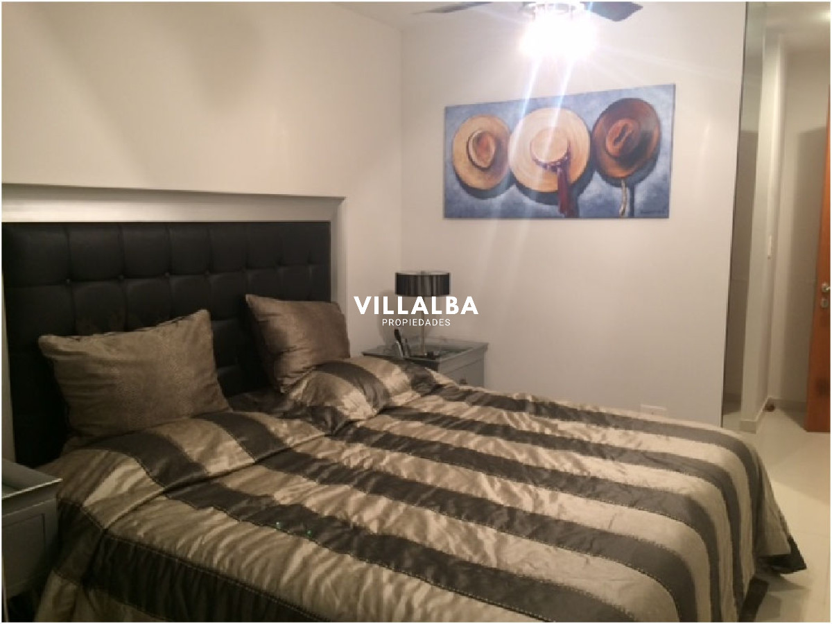 Apartamento ID.4116 - Apartamento en venta de 2 dormitorios en Punta del este , Torre Season , Playa Mansa 