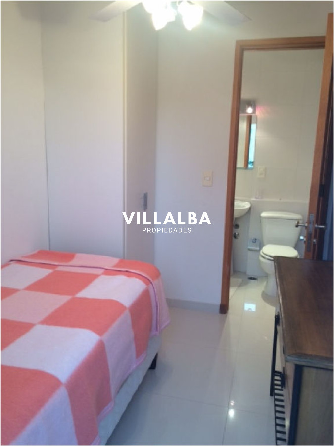 Apartamento ID.4116 - Apartamento en venta de 2 dormitorios en Punta del este , Torre Season , Playa Mansa 