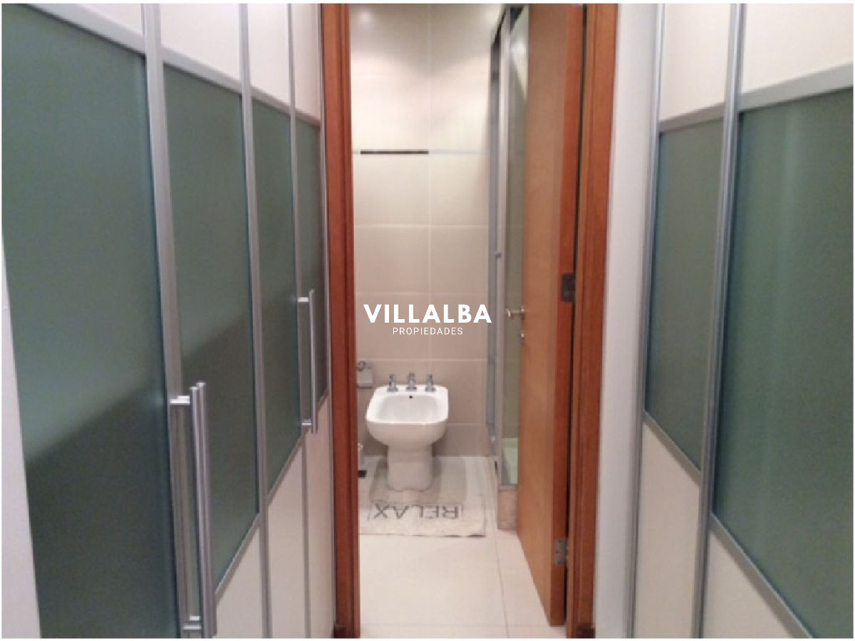 Apartamento ID.4116 - Apartamento en venta de 2 dormitorios en Punta del este , Torre Season , Playa Mansa 