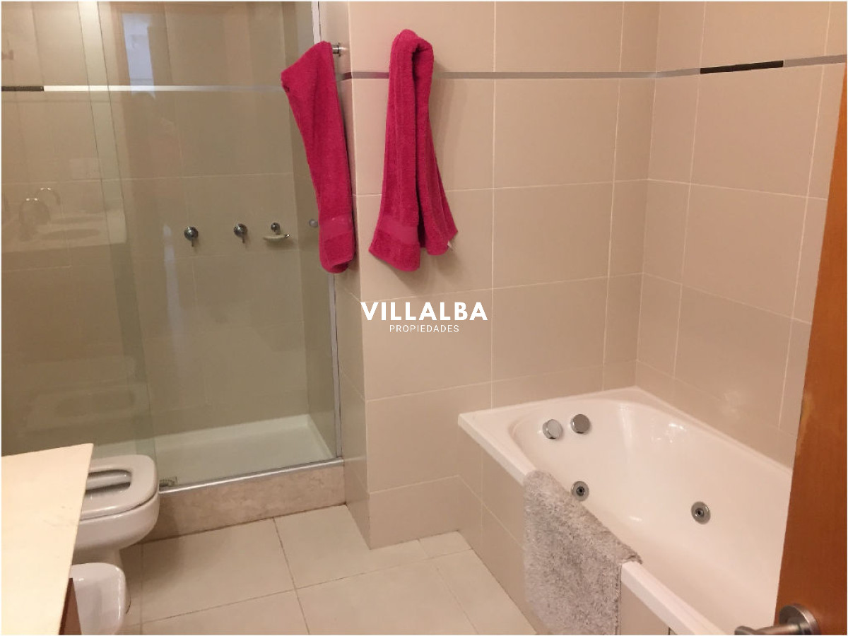 Apartamento ID.4161 - Apartamento en venta de 2 dormitorios en Punta del este , Playa mansa 