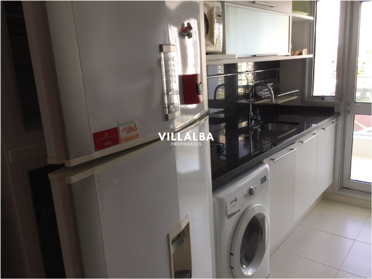 Apartamento ID.4161 - Apartamento en venta de 2 dormitorios en Punta del este , Playa mansa 