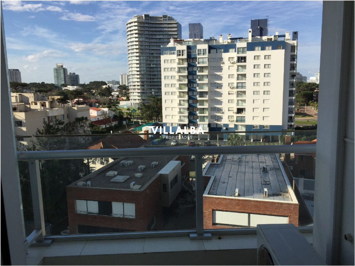 Apartamento ID.4161 - Apartamento en venta de 2 dormitorios en Punta del este , Playa mansa 