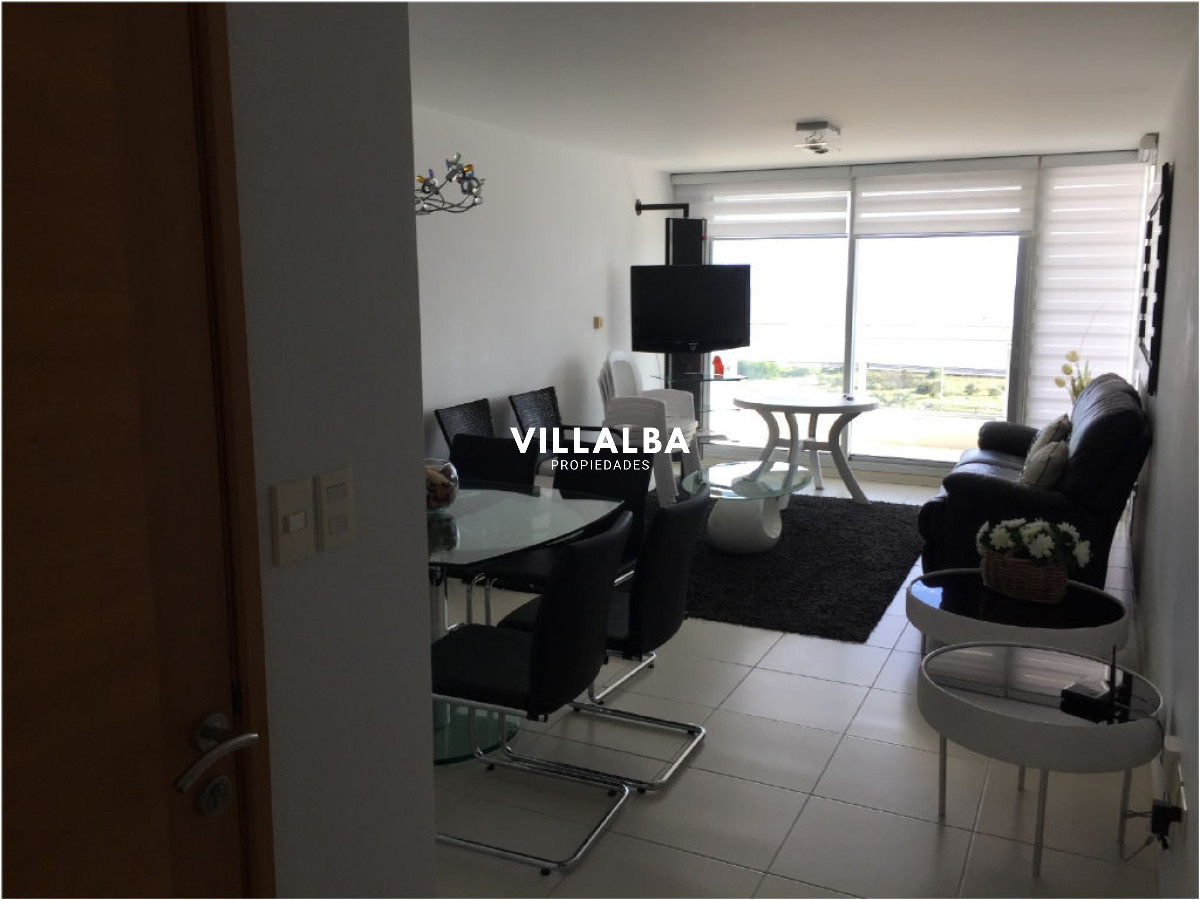 Apartamento ID.4161 - Apartamento en venta de 2 dormitorios en Punta del este , Playa mansa 