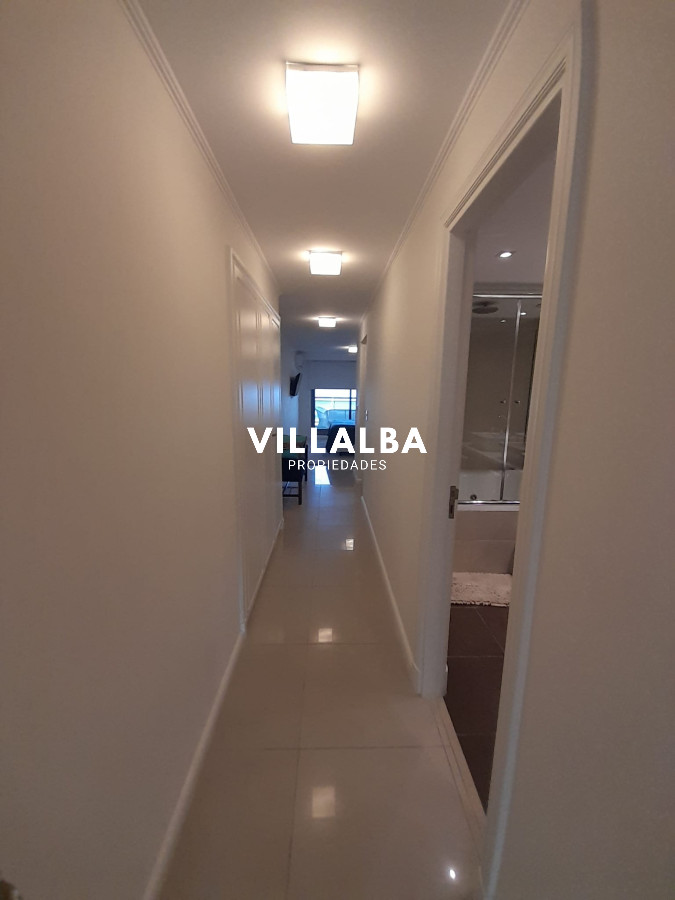 Apartamento ID.3974 - Apartamento en venta de 3 dormitorios en Punta del este , Torre Imperiale , Playa Mansa 