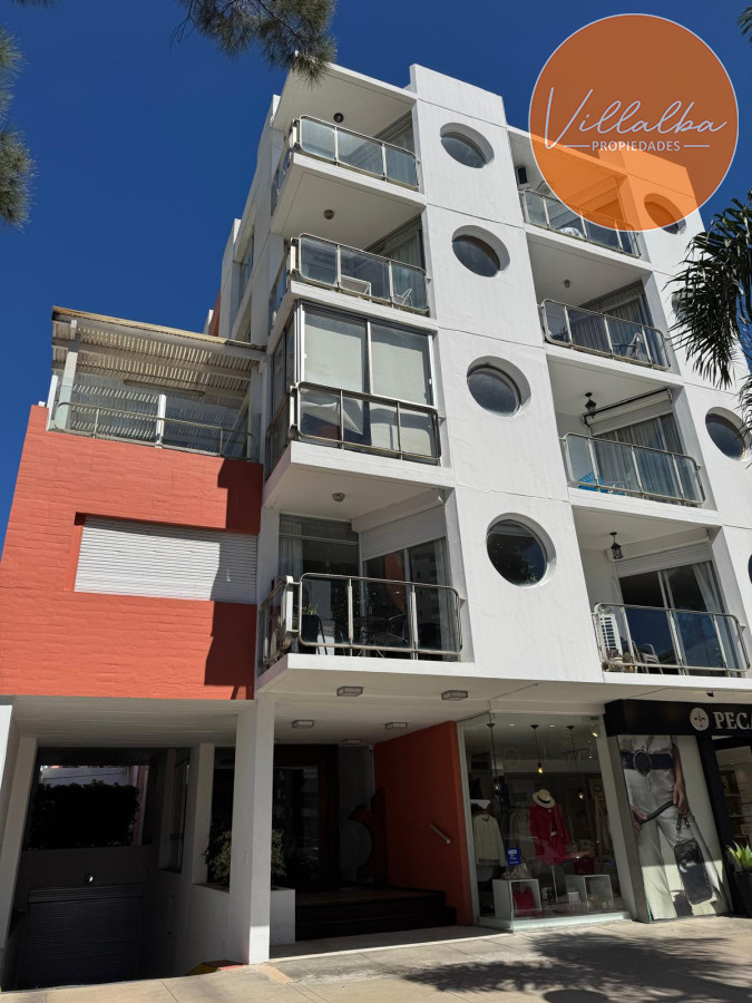 Apartamento ID.3438 - EXCELENTE UBICACION