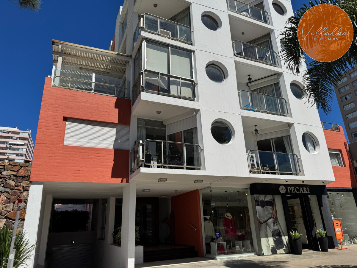 Apartamento ID.3438 - EXCELENTE UBICACION