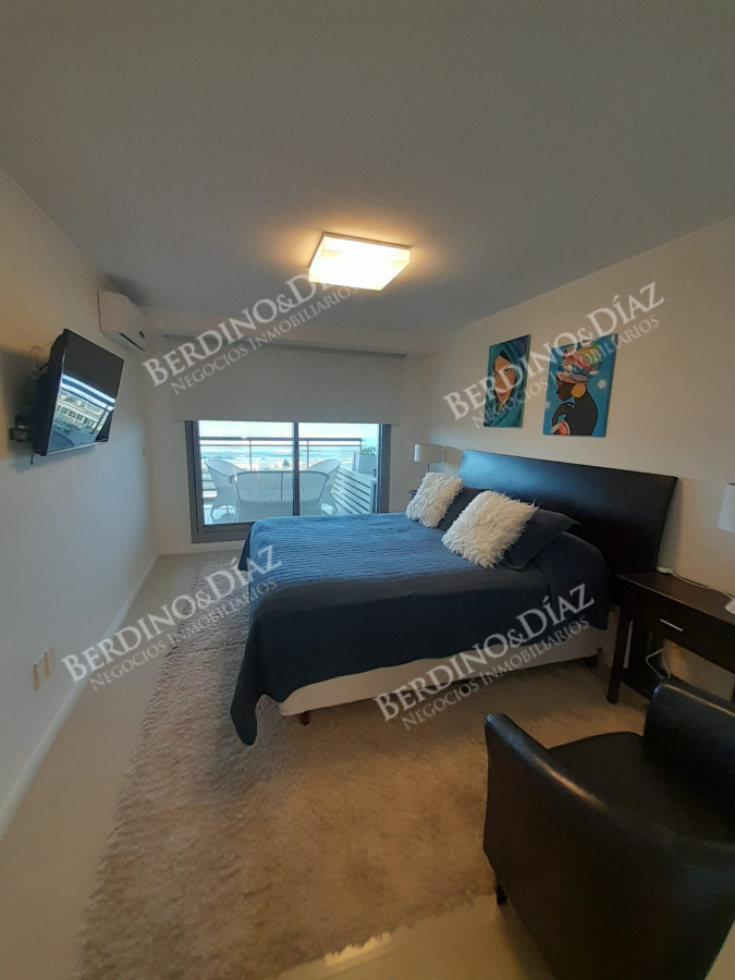 Apartamento ID.2937 - Apartamento en Alquiler de 3 dormitorios en Punta del este , Torre Imperiale , Playa Mansa 