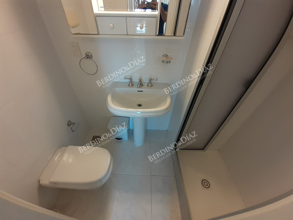 Apartamento ID.2794 - Apartmantoo en venta en edificio de Alta gama en playa mansa
