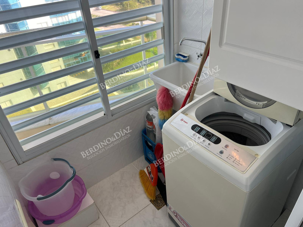 Apartamento ID.2789 - Apartamento en venta primera linea Mansa 3 dormitorios
