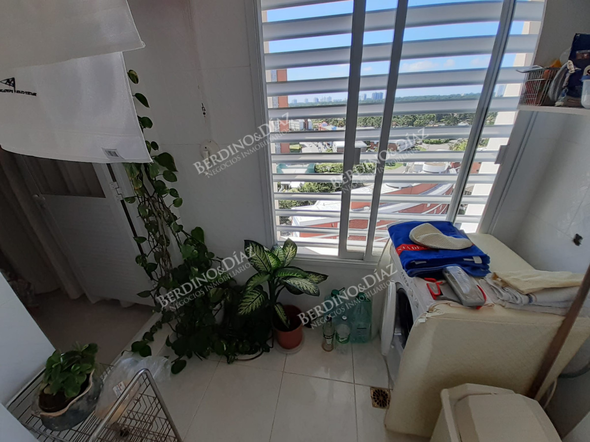 Apartamento ID.2794 - Apartmantoo en venta en edificio de Alta gama en playa mansa