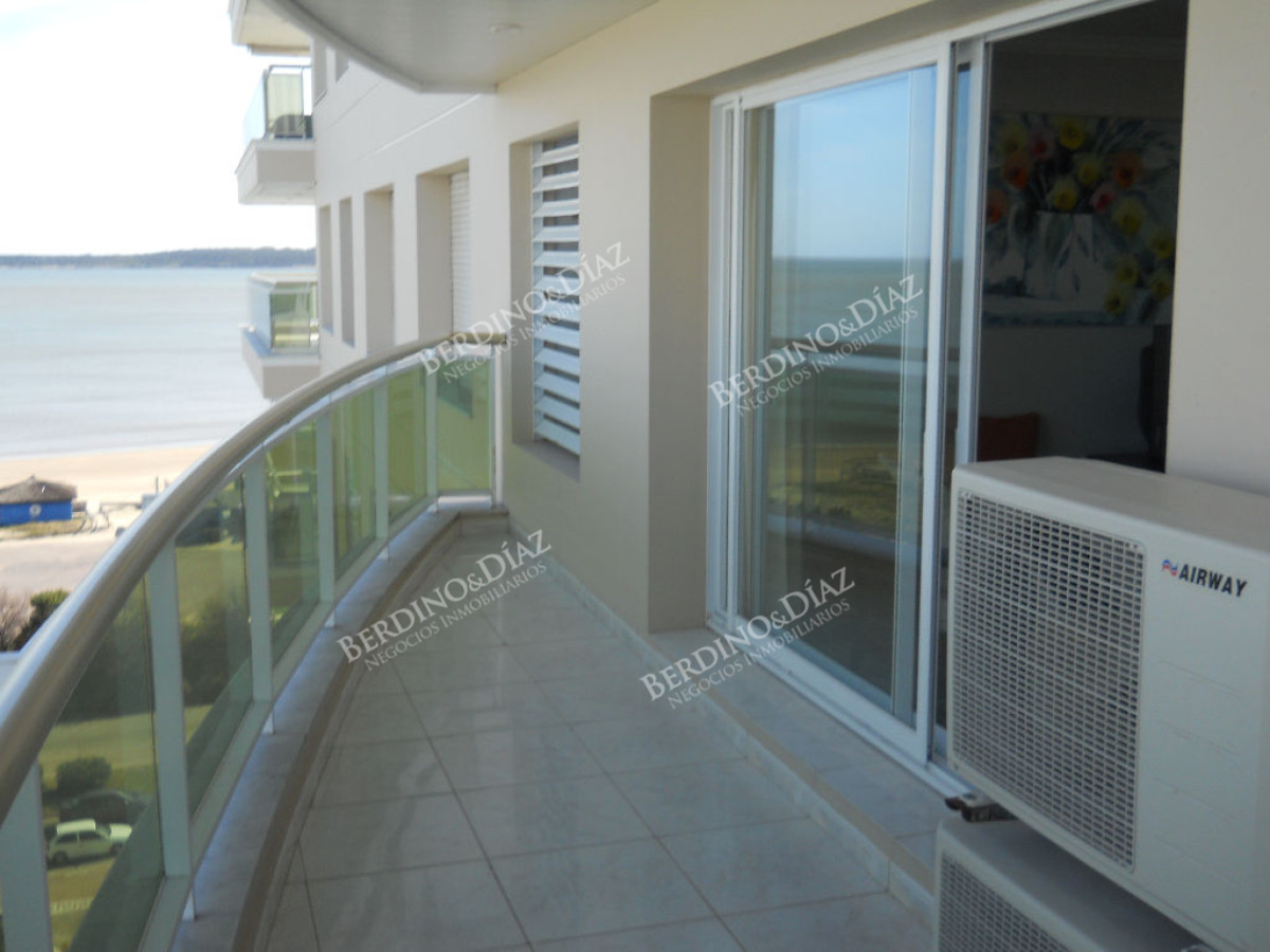 Apartamento ID.2606 - Coral Tower en venta 3 dormitorios