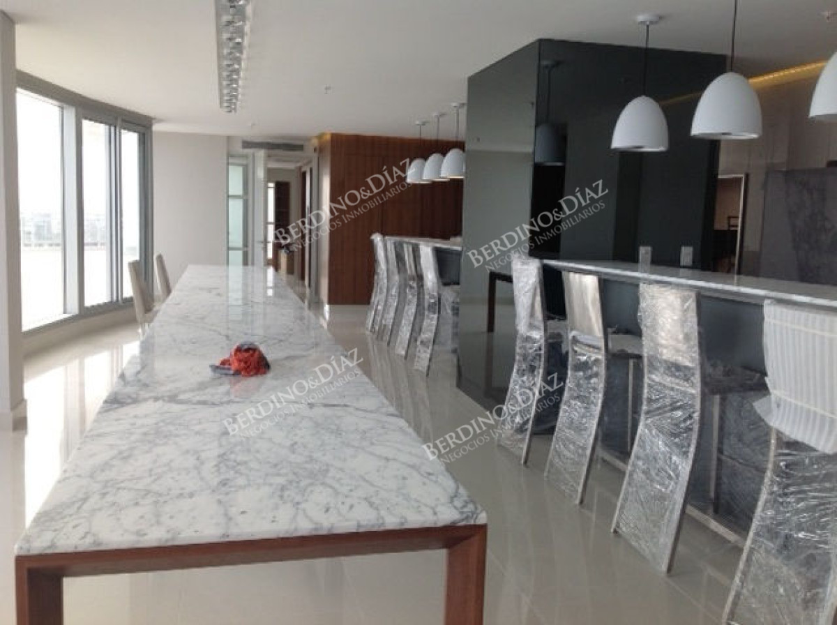 Apartamento ID.2797 - Mansa a pasos del Mar !
