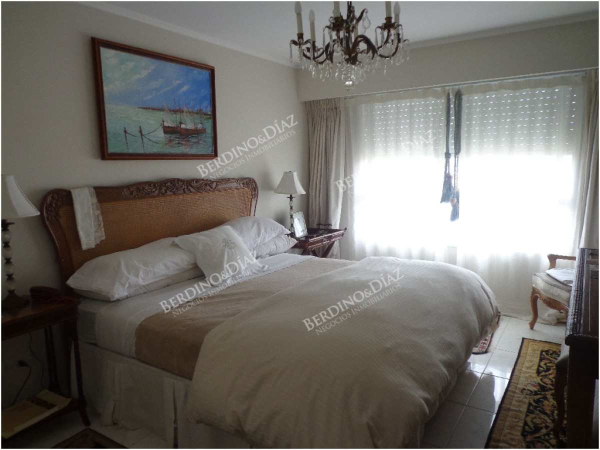 Apartamento ID.2862 - Alta gama en playa mansa 