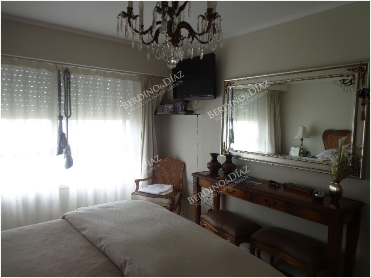 Apartamento ID.2862 - Alta gama en playa mansa 