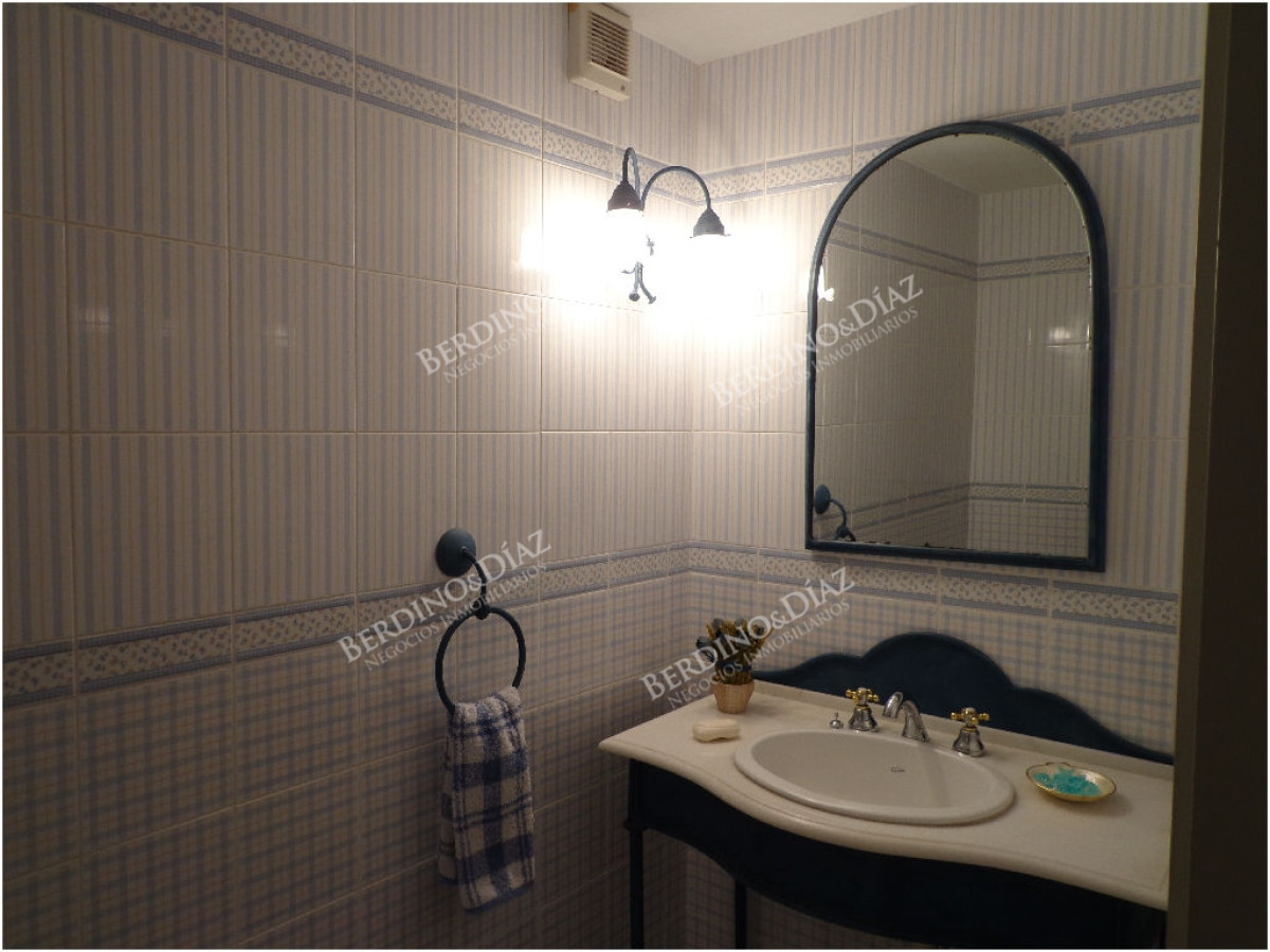 Apartamento ID.1171 - Planta super amplia frente al mar.